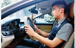 汽車(chē)代駕app開(kāi)發(fā)解決方案